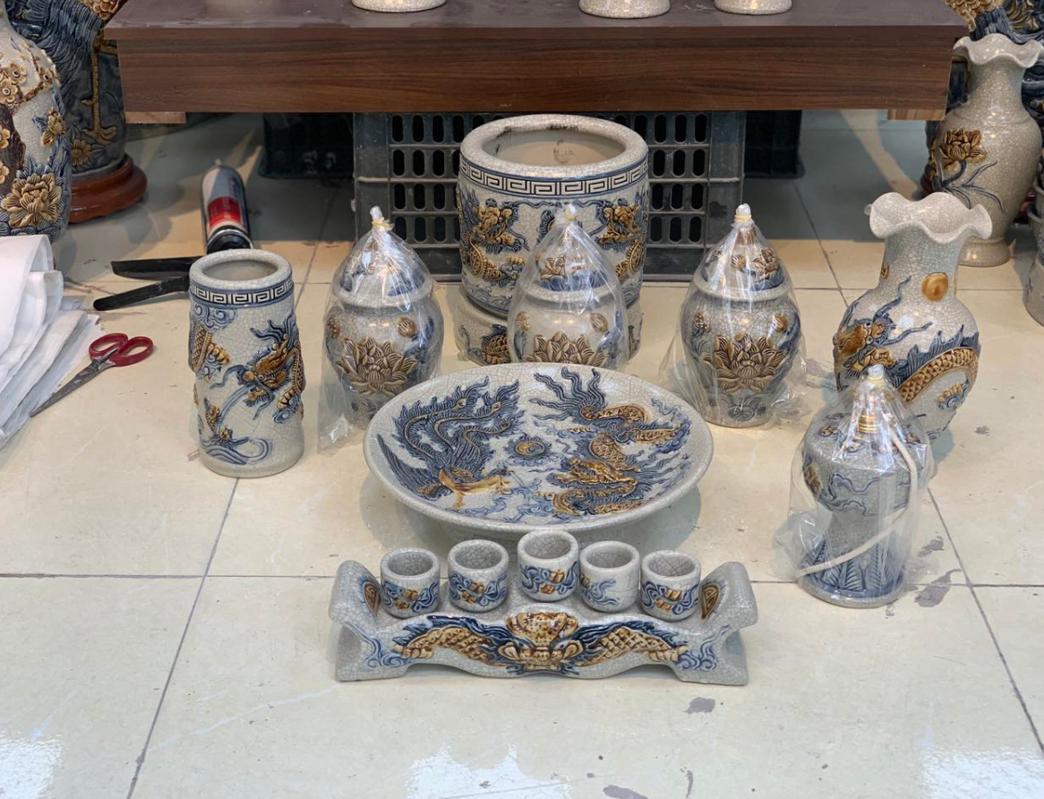 Đồ Thờ Men Rạn Bát Tràng 4.png